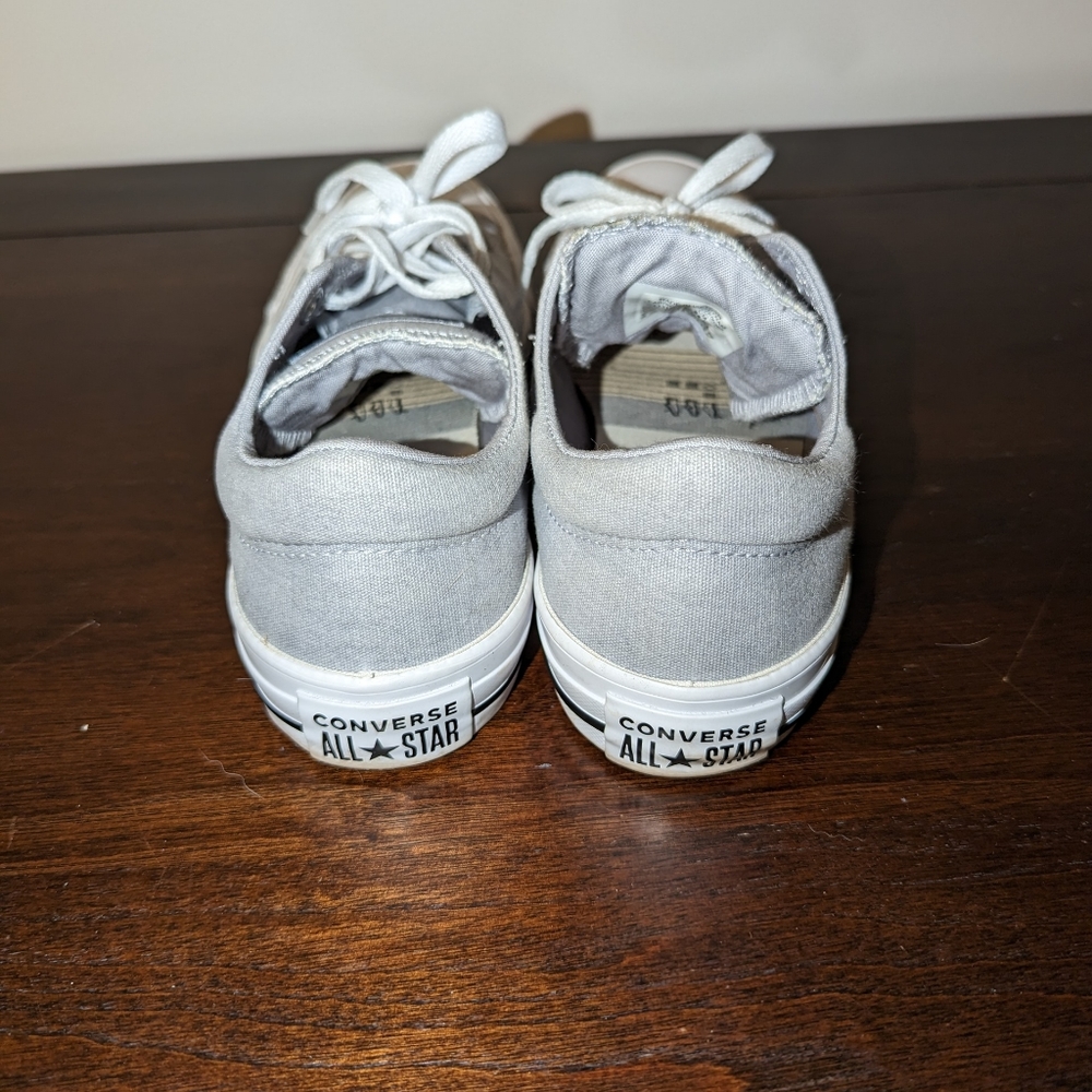 Converse - Picture 2 of 4